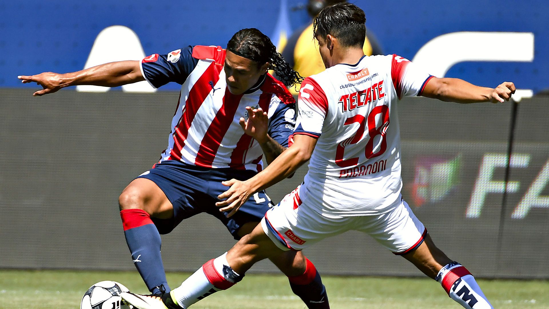 Guadalajara Chivas Veracruz Supercopa MX 10072016 Carlos Gullit Peña