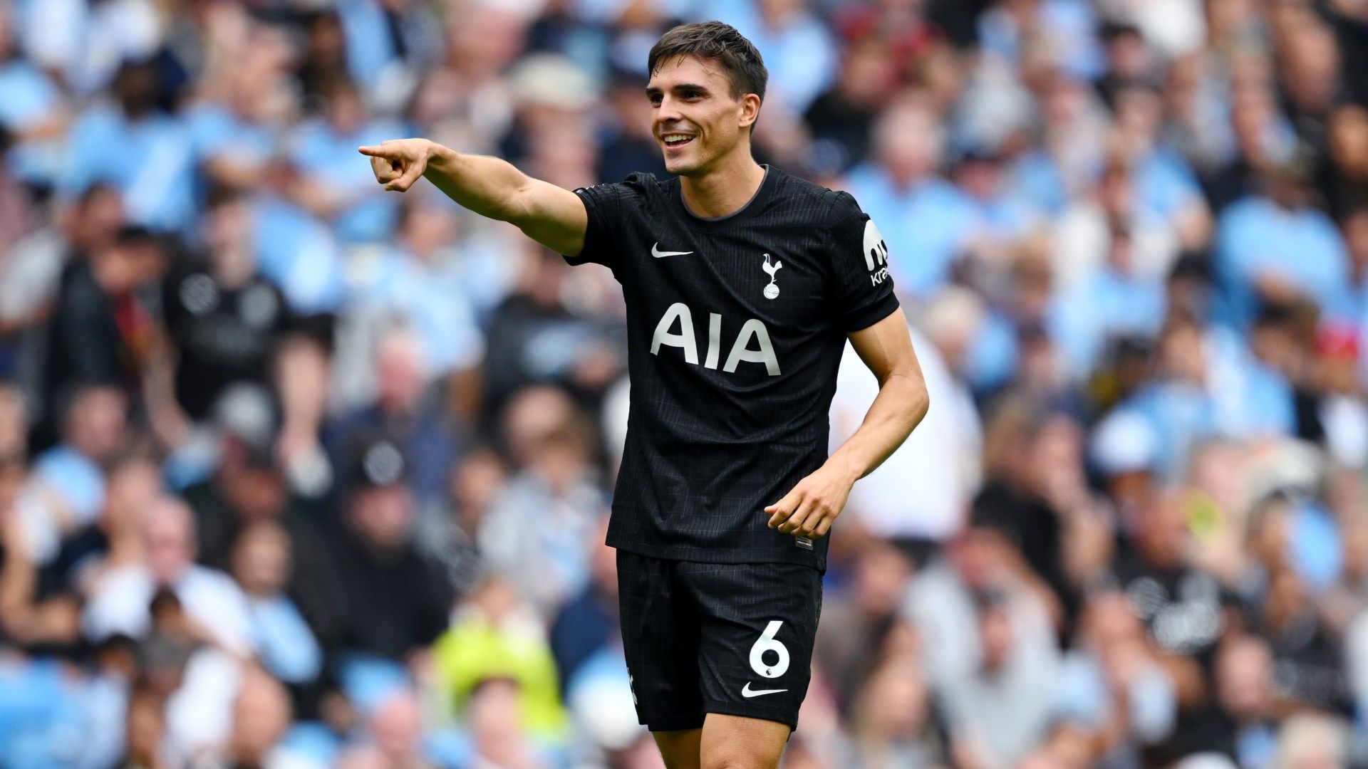 Joao Palhinha Tottenham Hotspur 2025