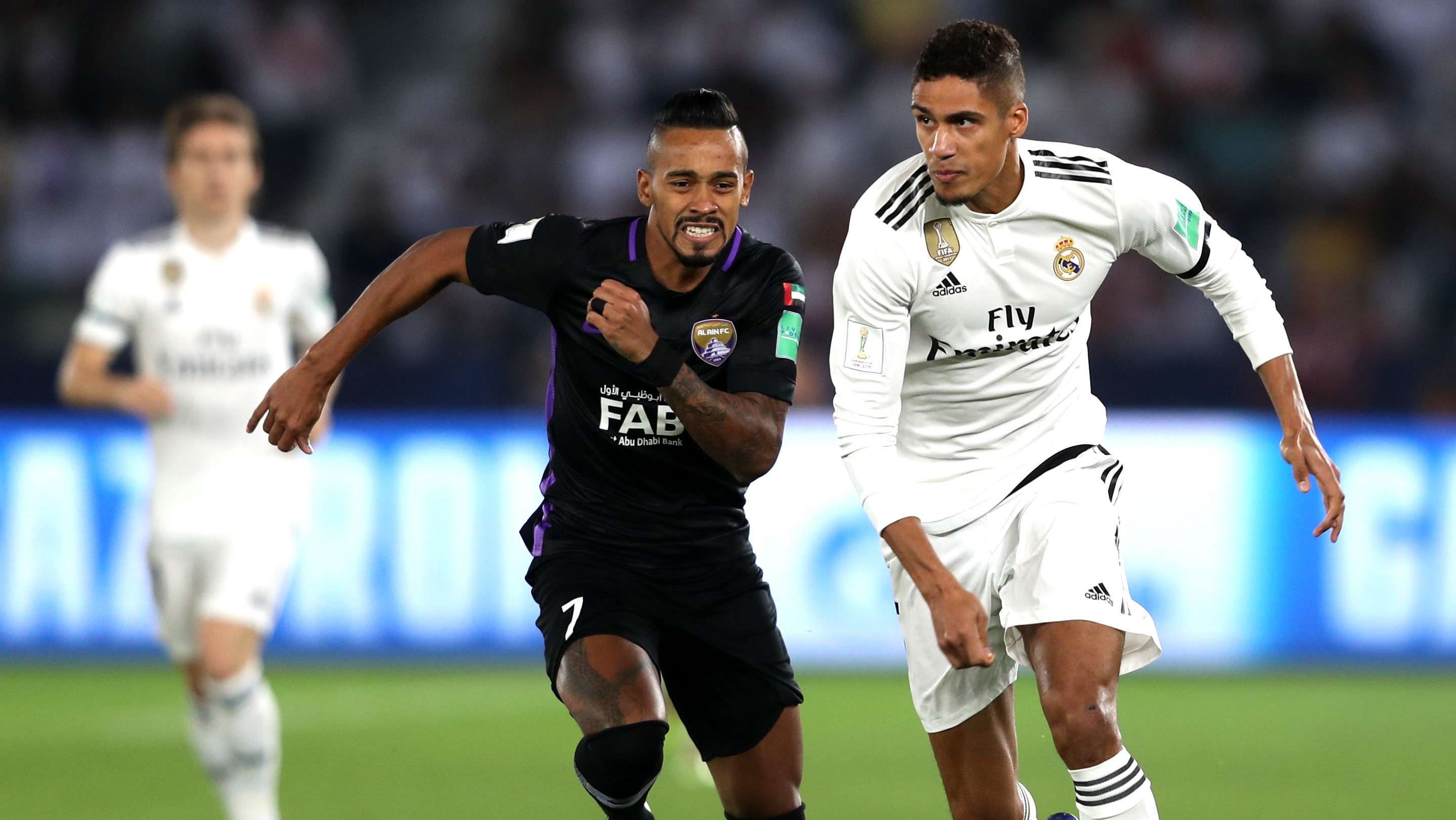 Caio Raphael Varane Real Madrid Al Ain 22122018