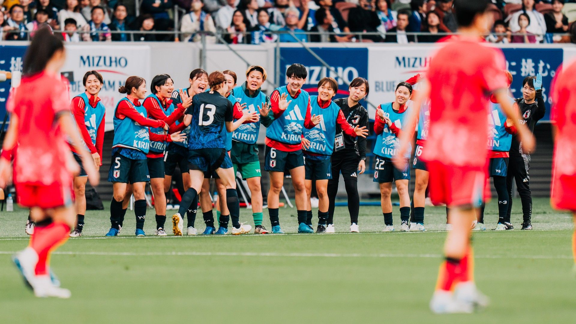 20241026-women-japan-nadeshiko-team-celebrate