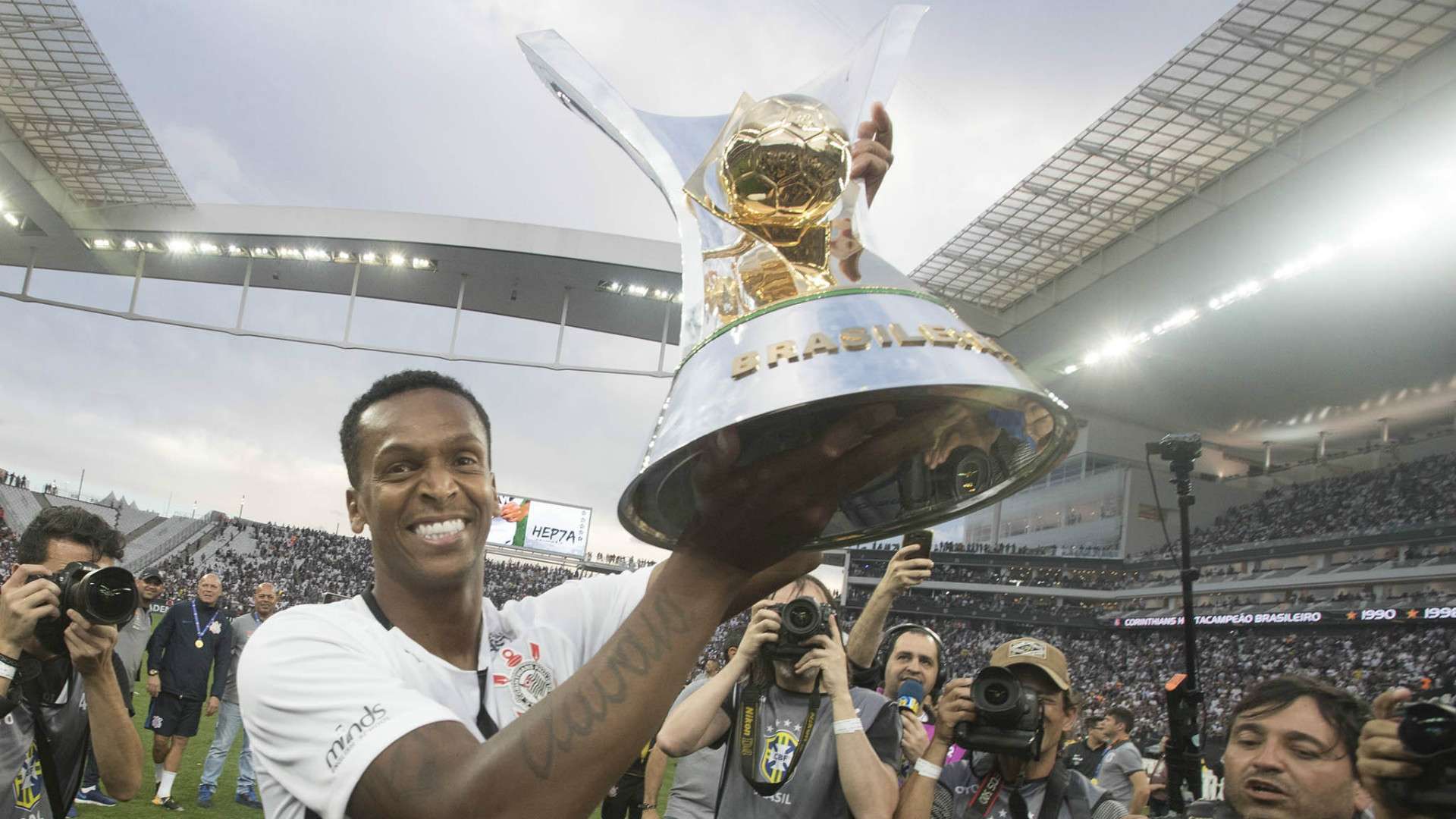 Jô - Corinthians - 26/11/2017