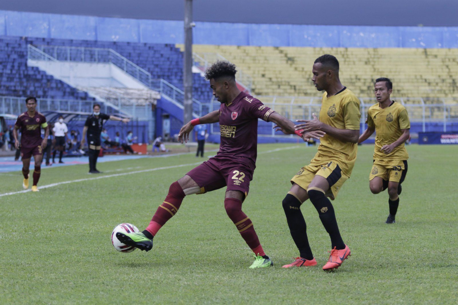 Yakob Sayuri - PSM Makassar vs Bhayangkara FC