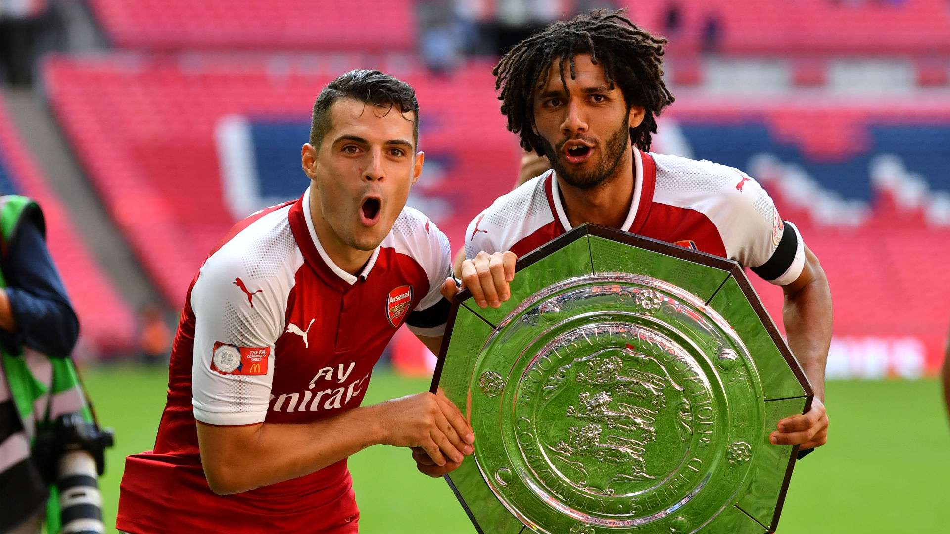 Granit Xhaka Mohamed Elneny Arsenal Community Shield 2017
