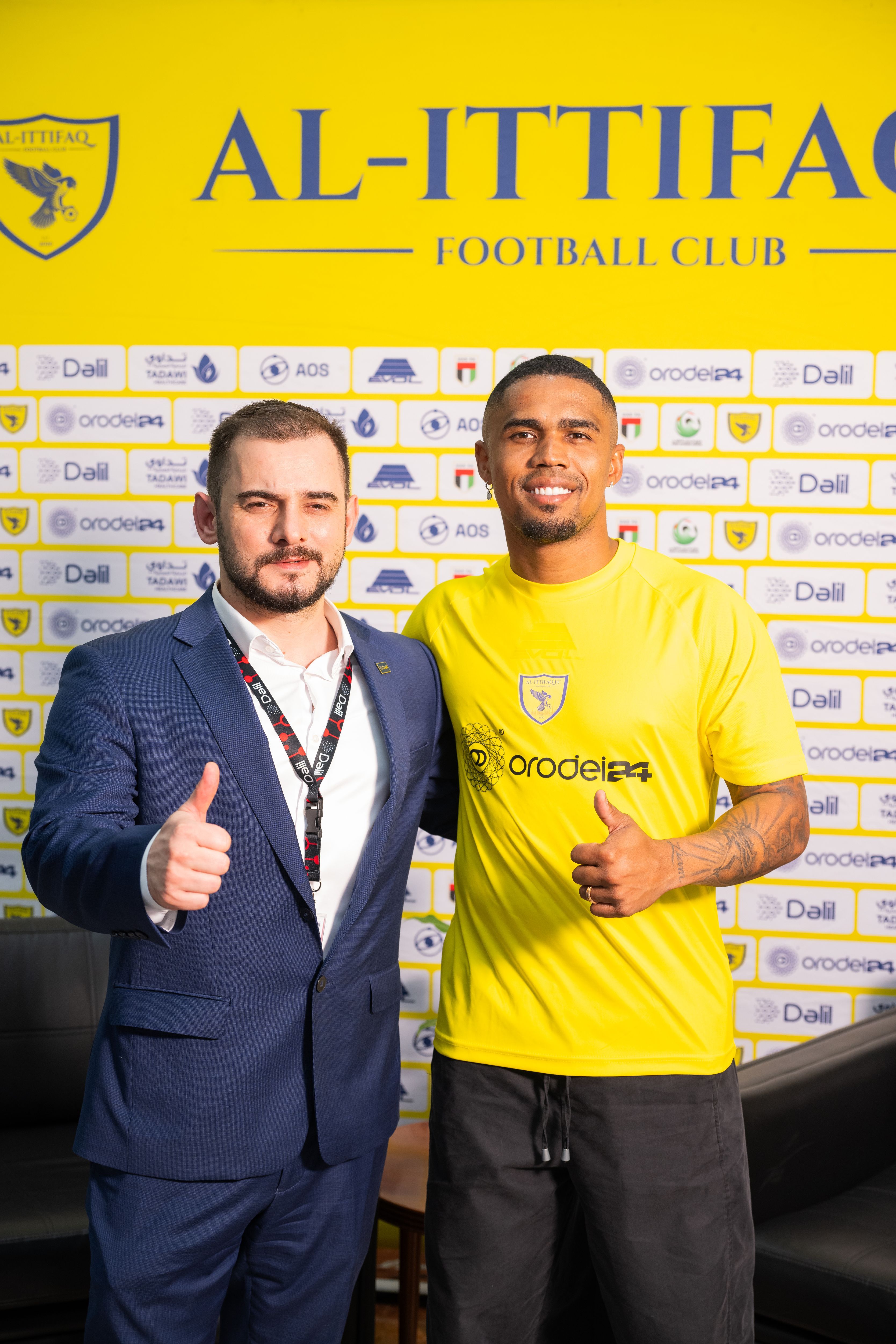 douglas costa al ittifaq