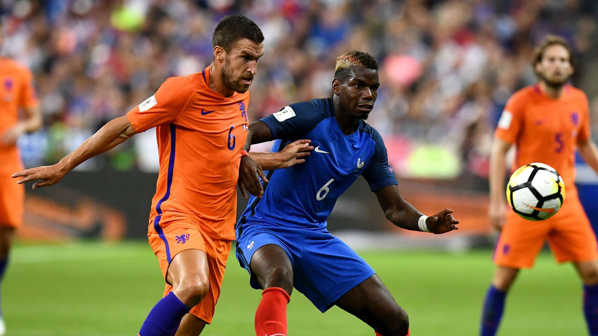 Kevin Strootman Paul Pogba France Netherlands