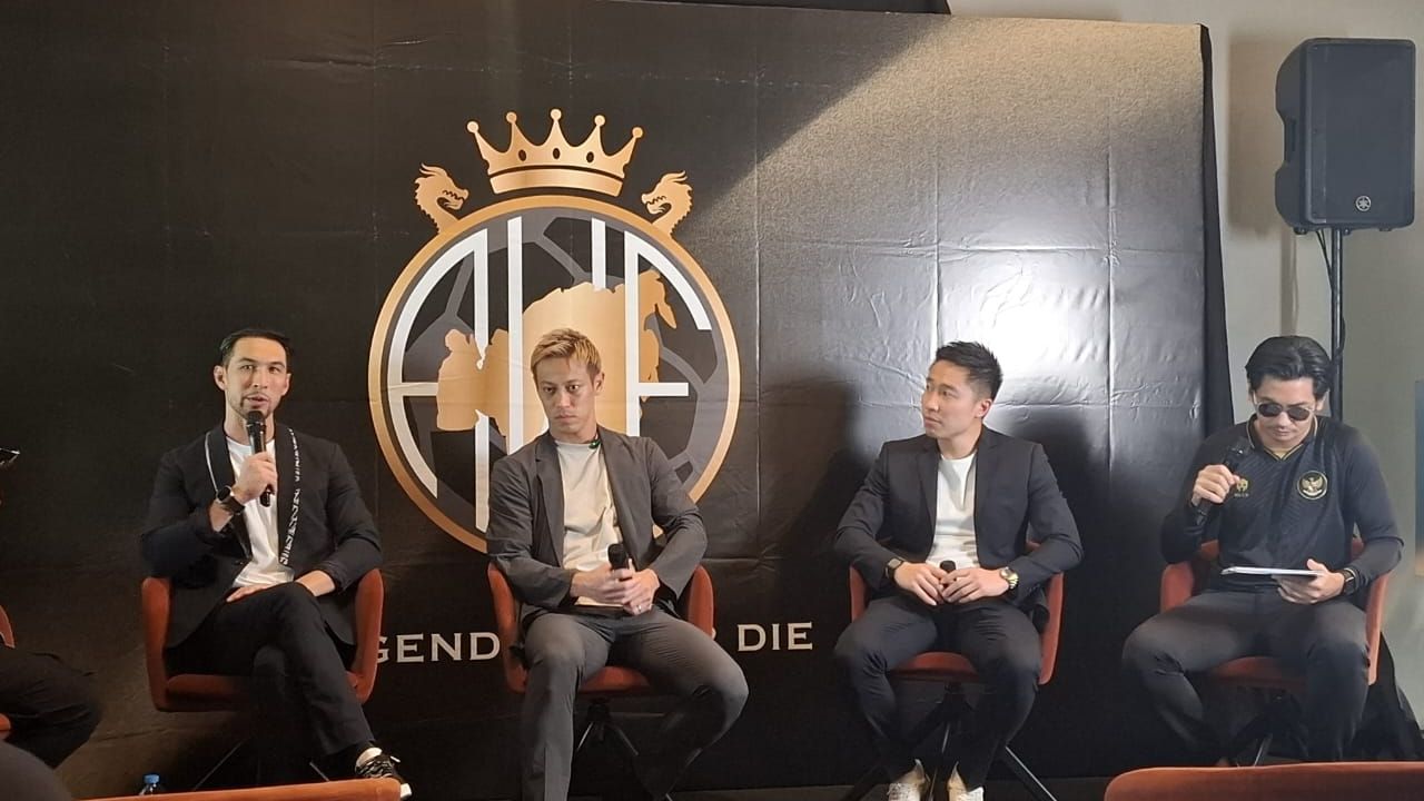 Keisuke Honda & Arthur Irawan