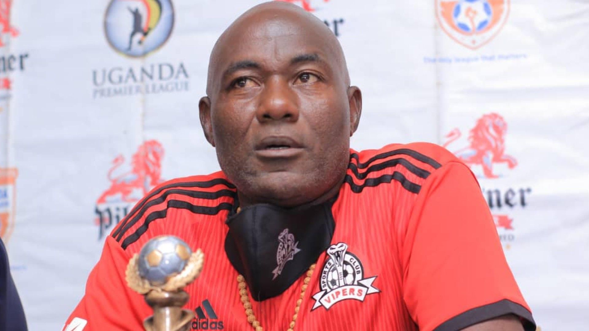 Vipers SC coach Fred Kajoba.