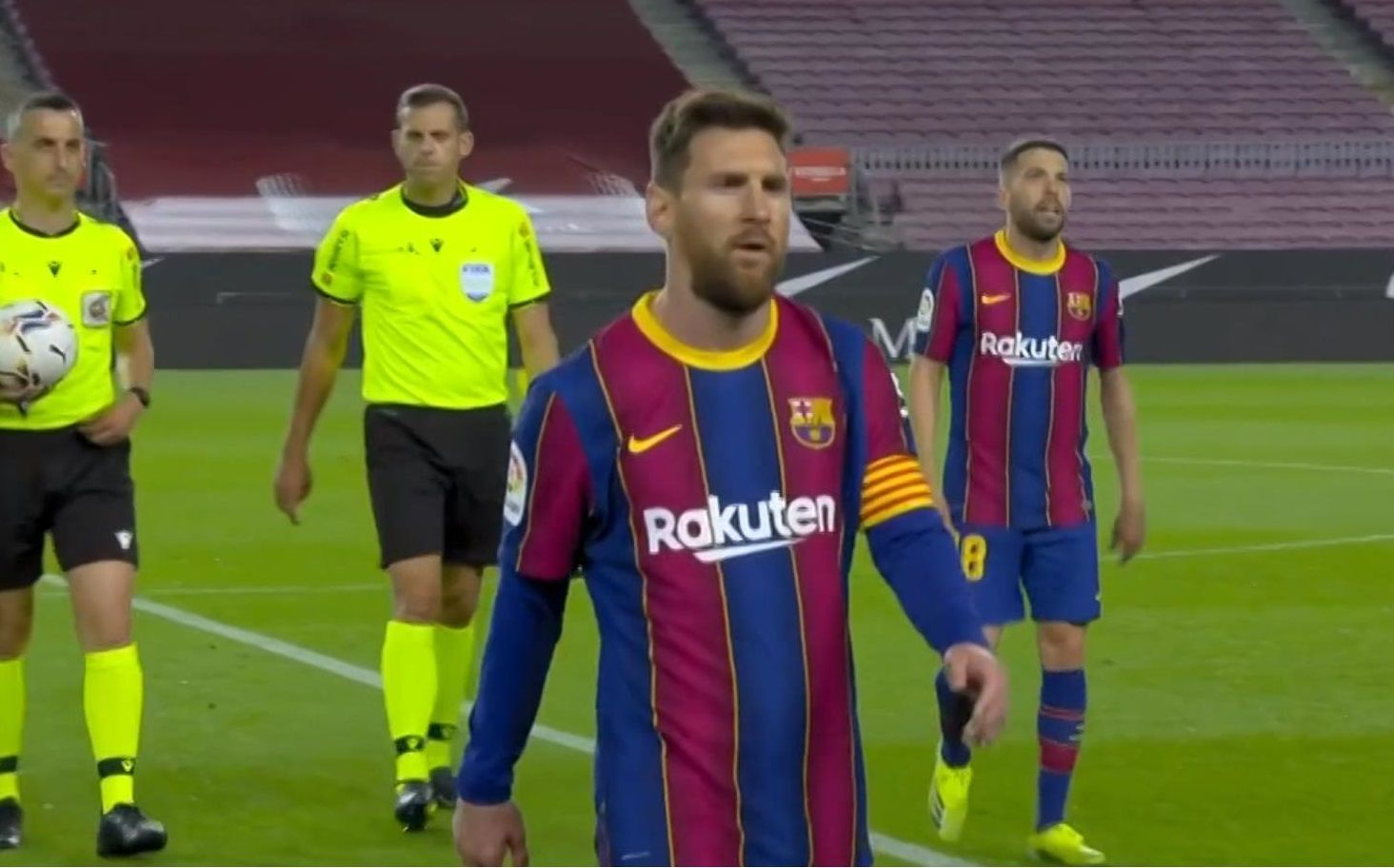 Messi Referee Valladolid