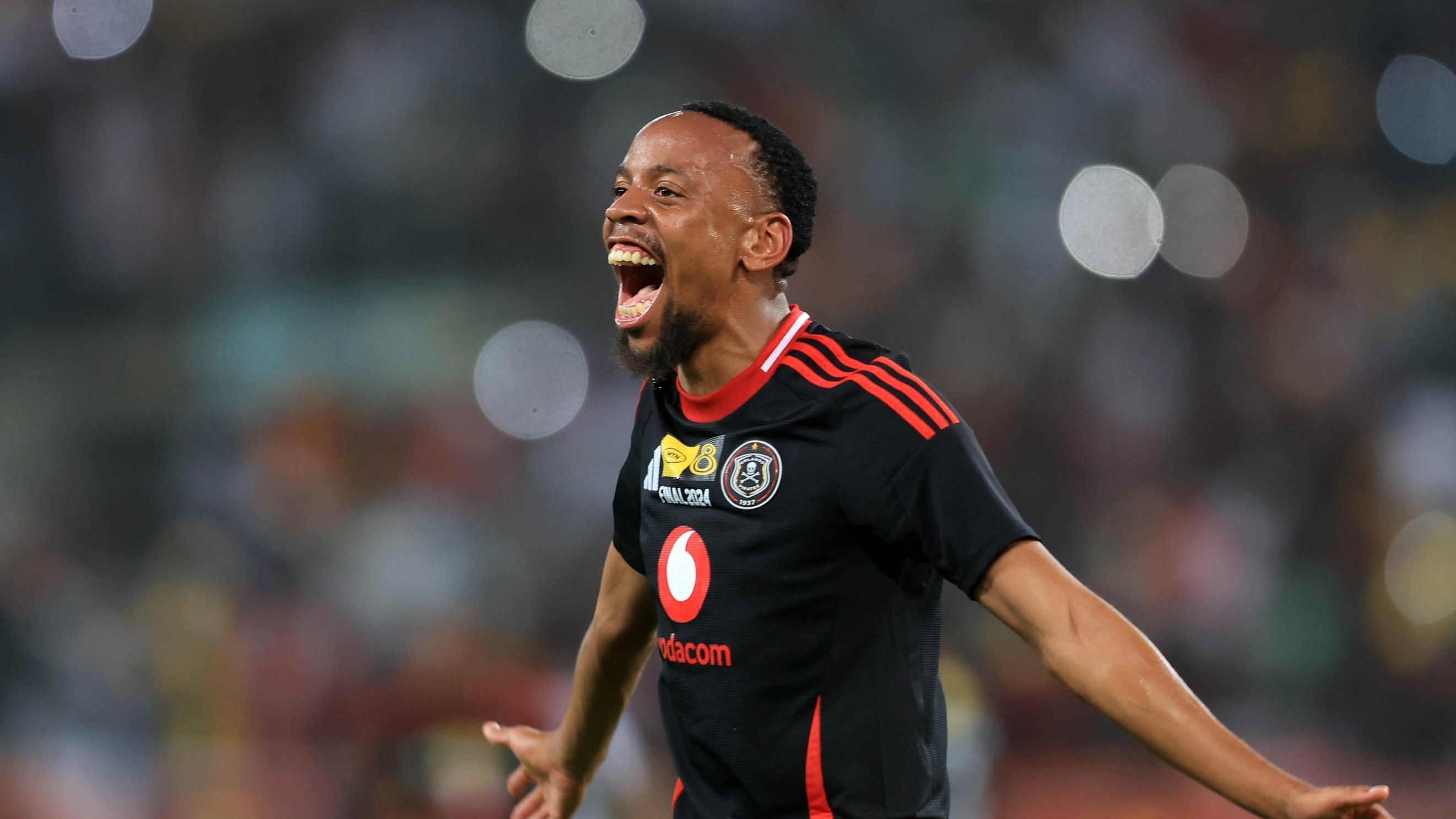 Selaelo Rasebotja, Orlando Pirates