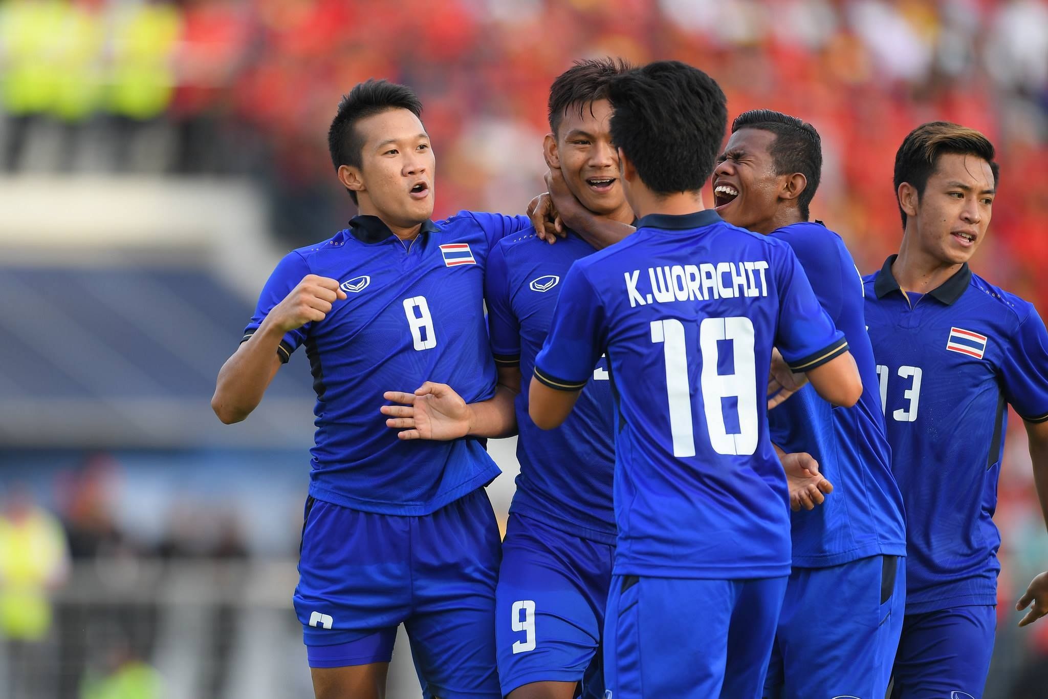 นพพล พลคำ