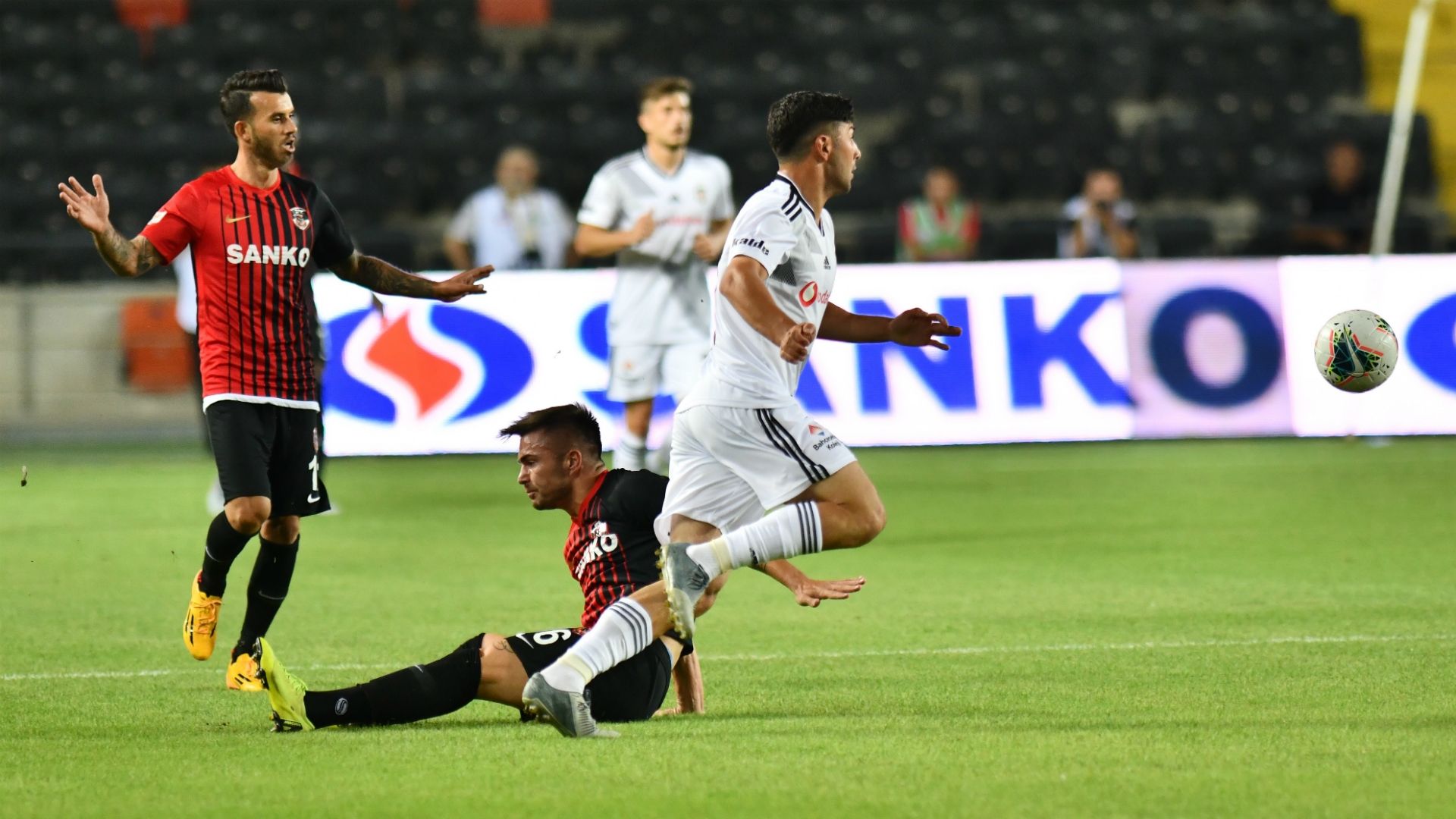Gazisehir Besiktas 09142019