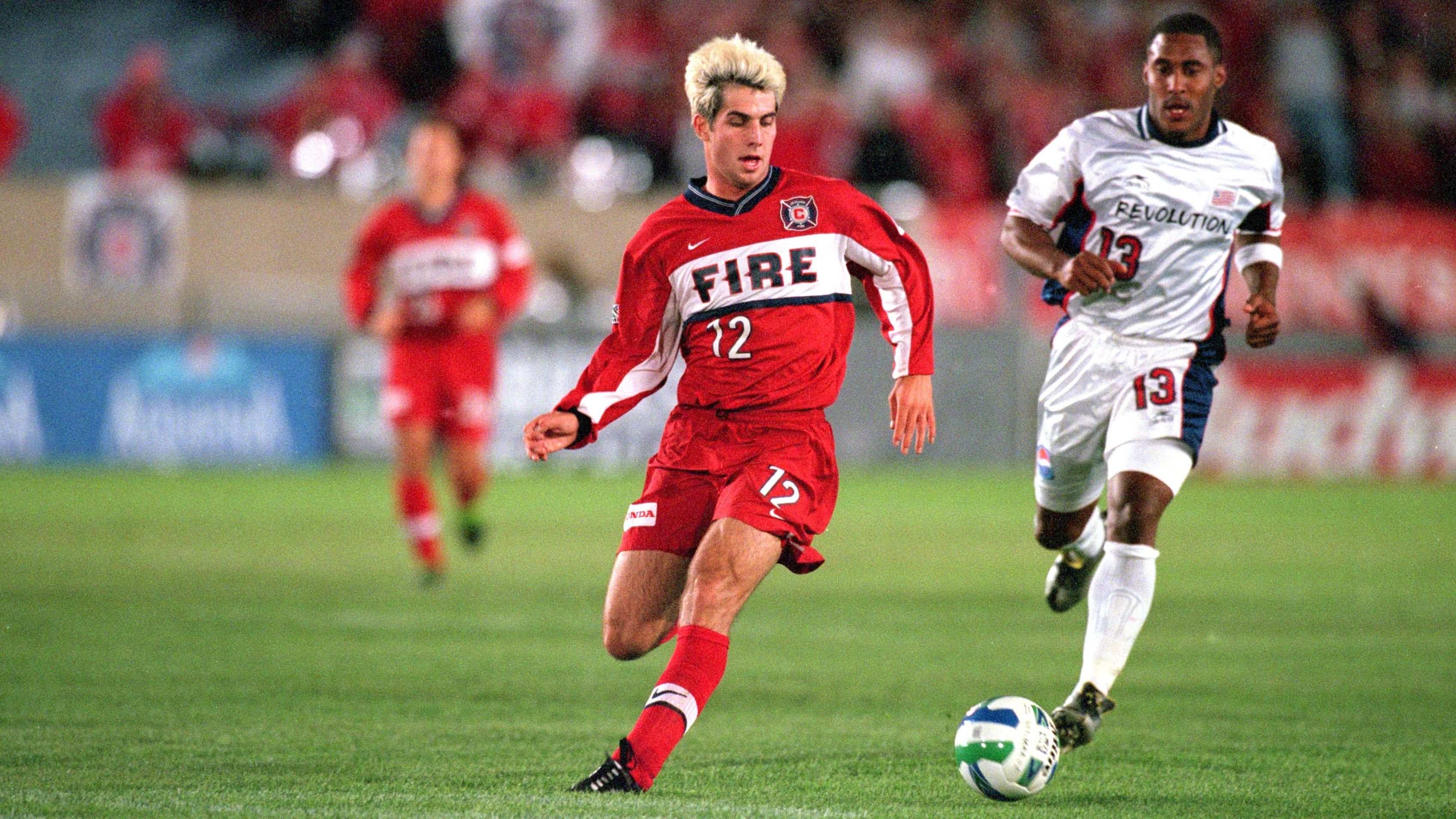 Carlos Bocanegra Chicago Fire