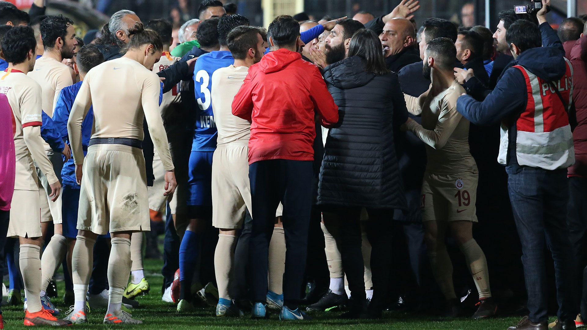 Tuzlaspor Galatasaray 12182019