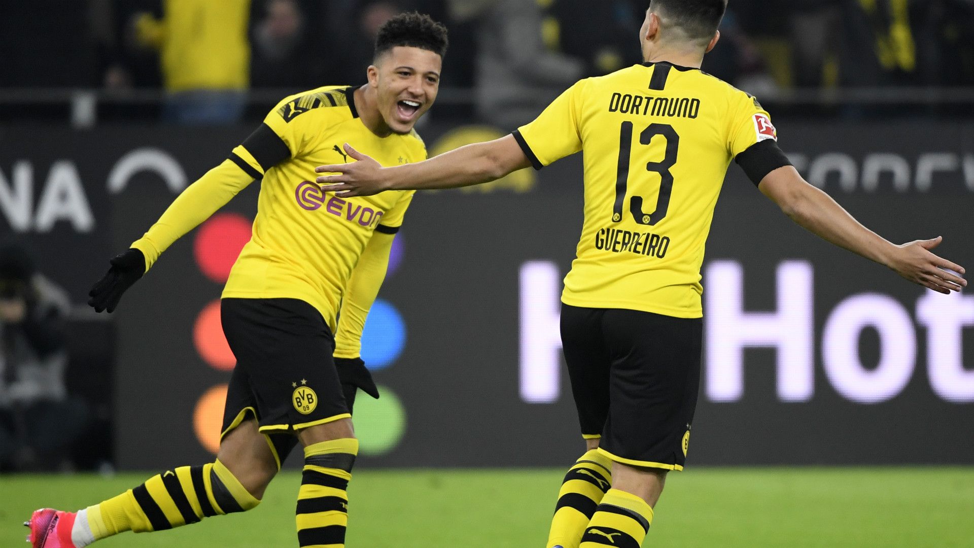 JADON SANCHO BORUSSIA DORTMUND BUNDESLIGA 24012020