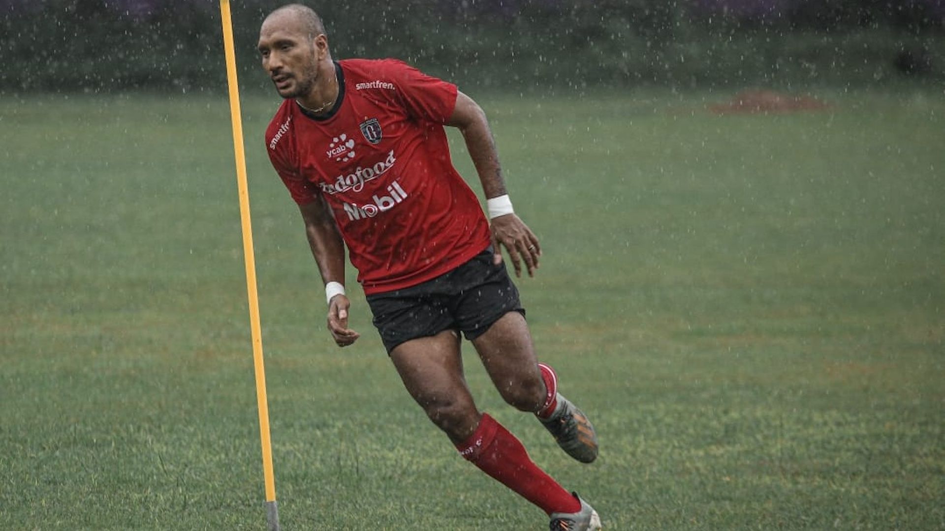 Leonard Tupamahu - Bali United