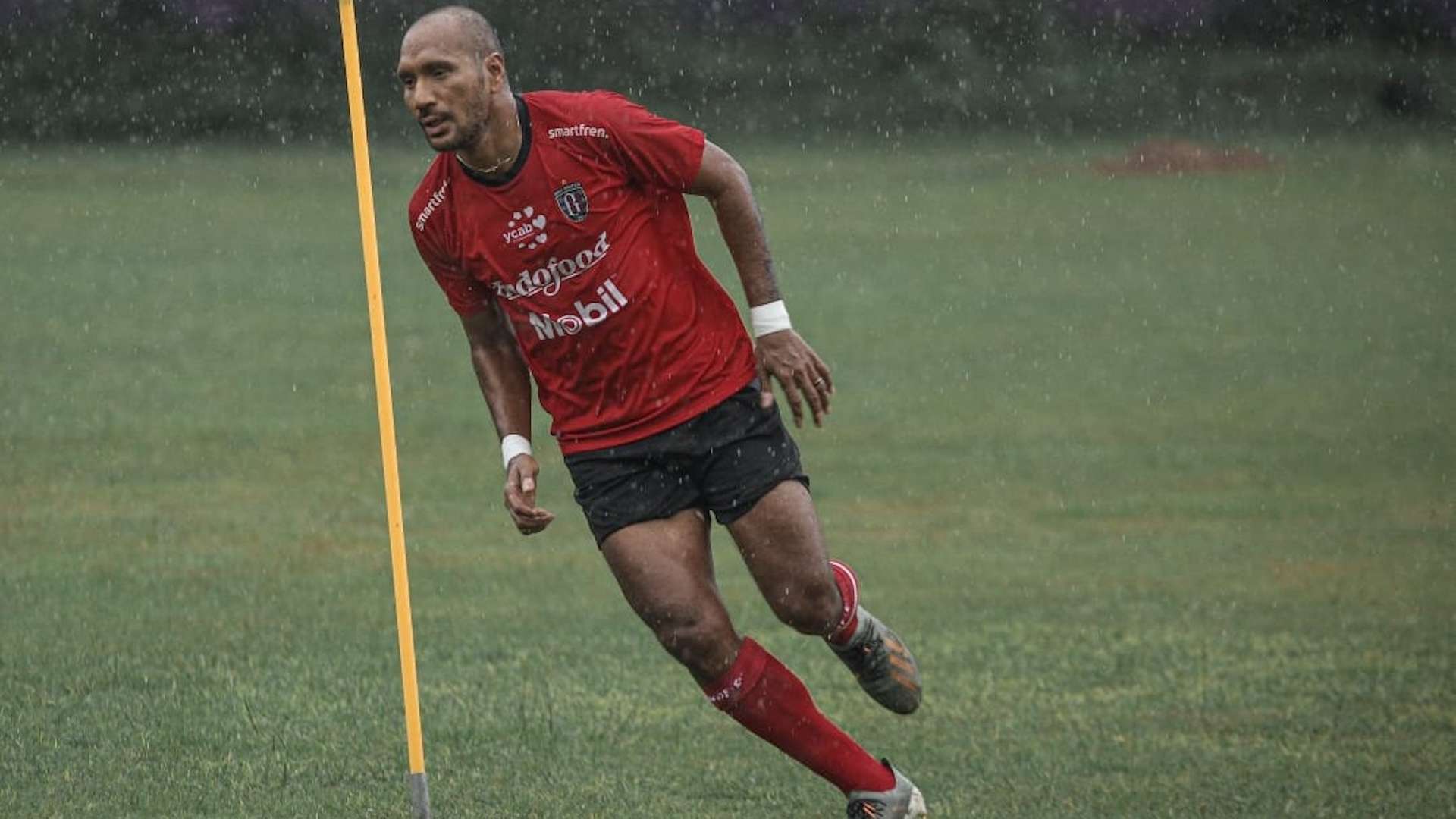 Leonard Tupamahu - Bali United