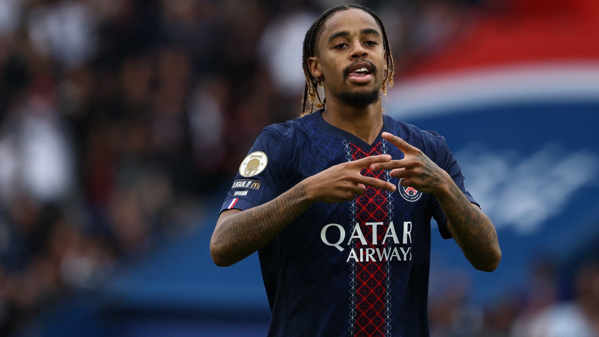  Paris Saint-Germain's French forward #29 Bradley Barcola celebrates