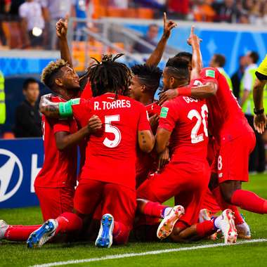 فرحة لاعبو بنما بهدفهم في تونس