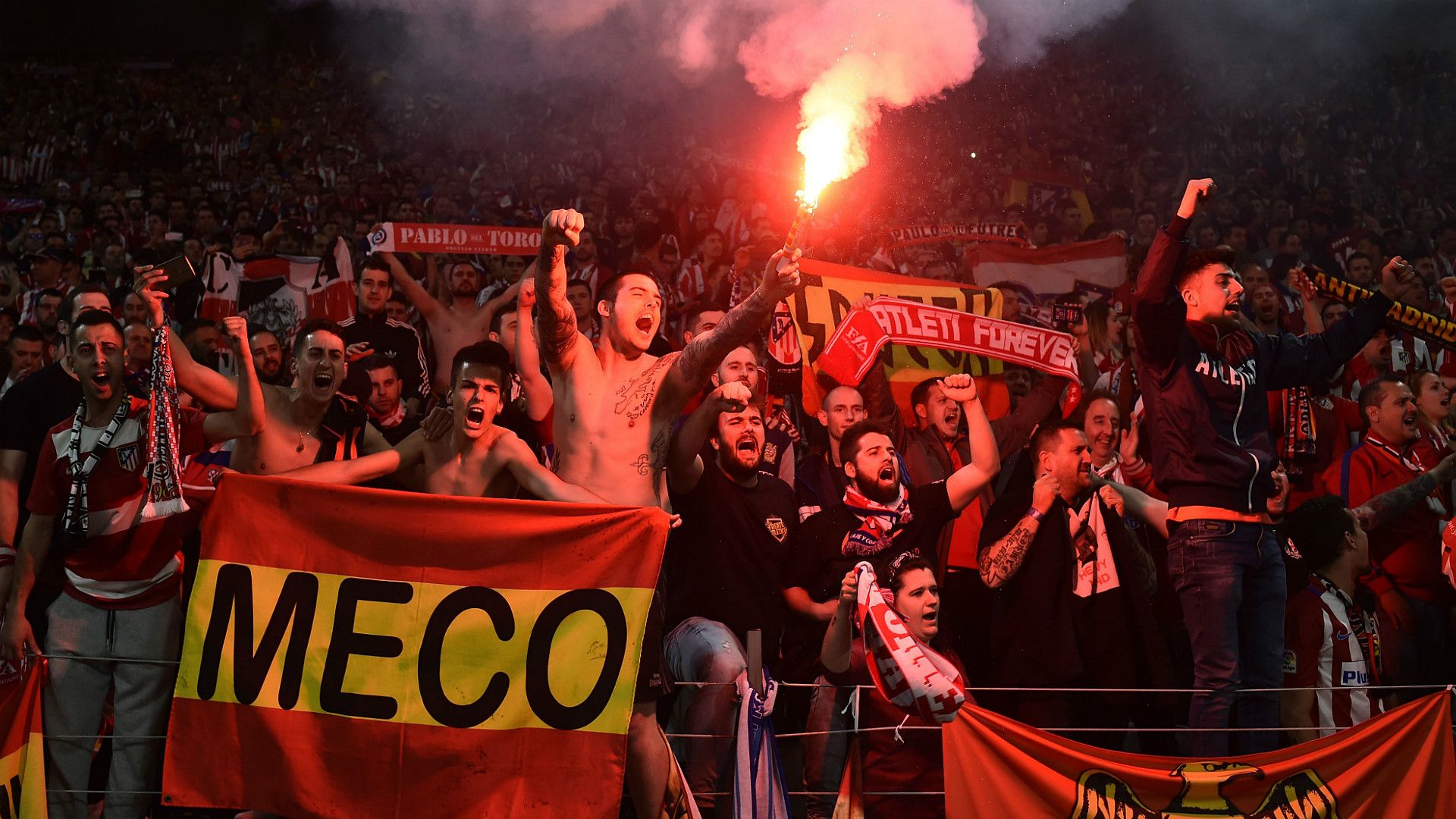 ATM fans Lyon