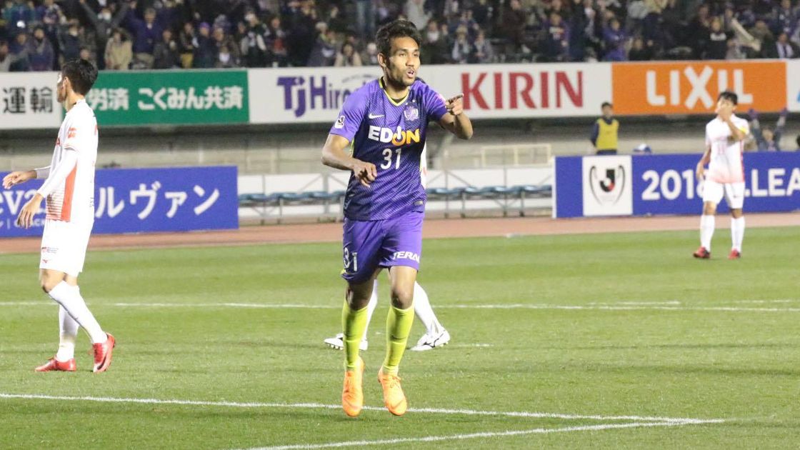 ธีรศิลป์ แดงดา