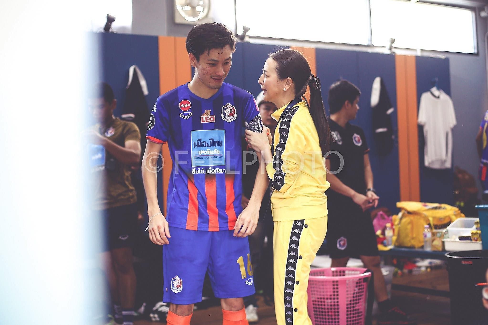 ศิวกร จักขุประสาท, นวลพรรณ ล่ำซำ