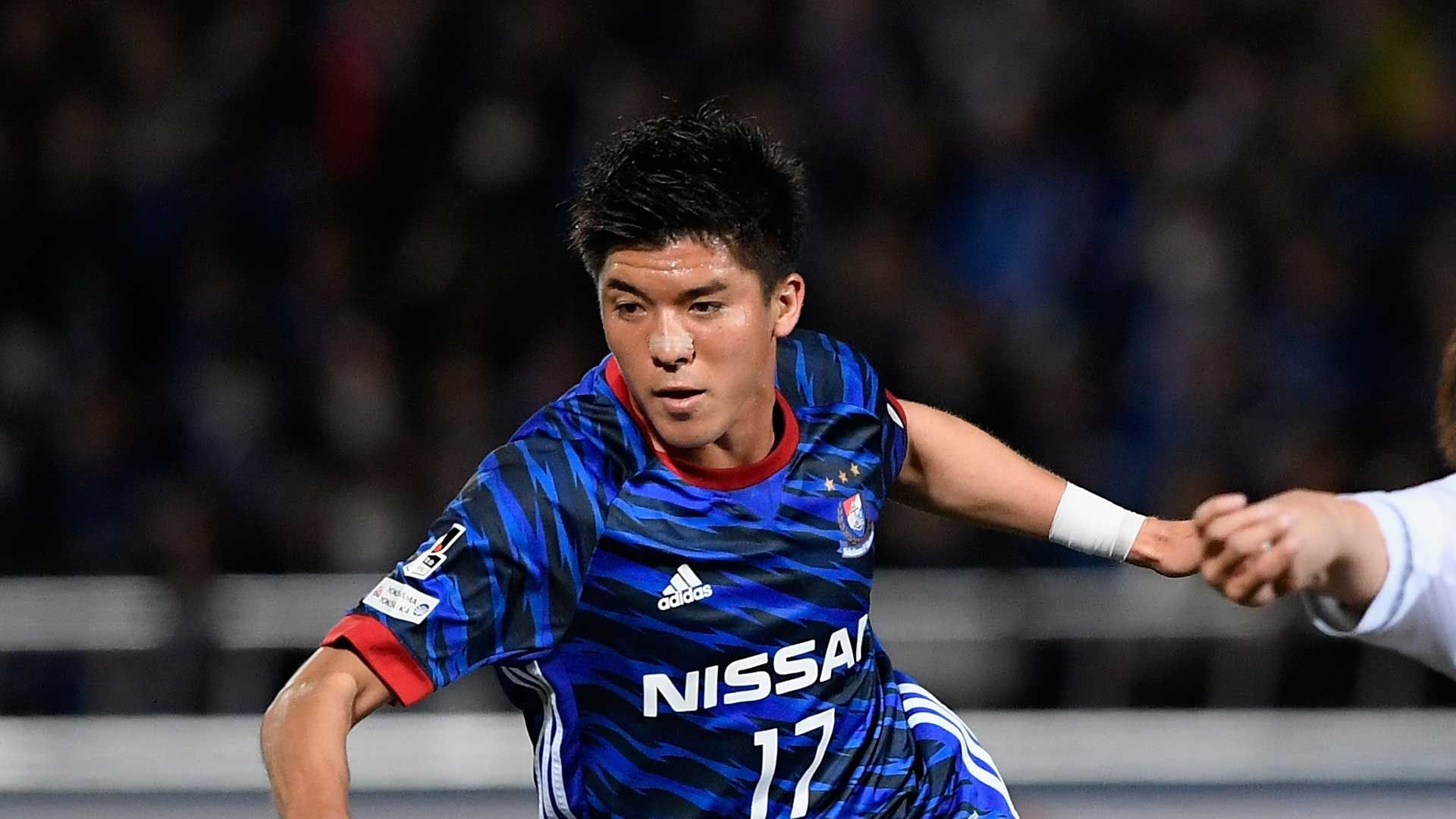 2017-04-14-marinos- Cayman Togash.jpg