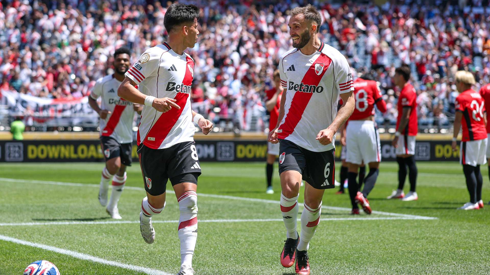 River Plate Urawa Maximiliano Meza German Pezzella