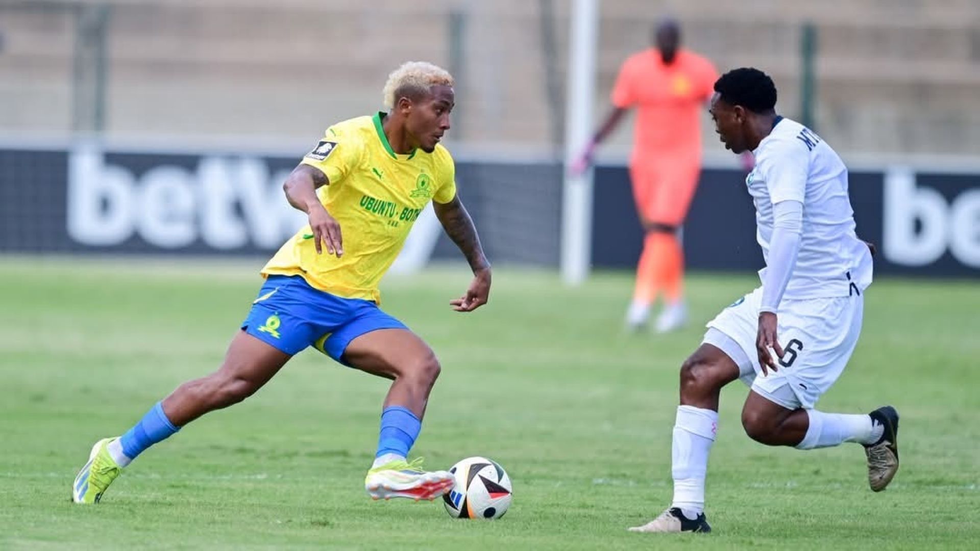 Lucas Ribeiro, Mamelodi Sundowns & Tlakusani Mthethwa, Richards Bay, December 2024.