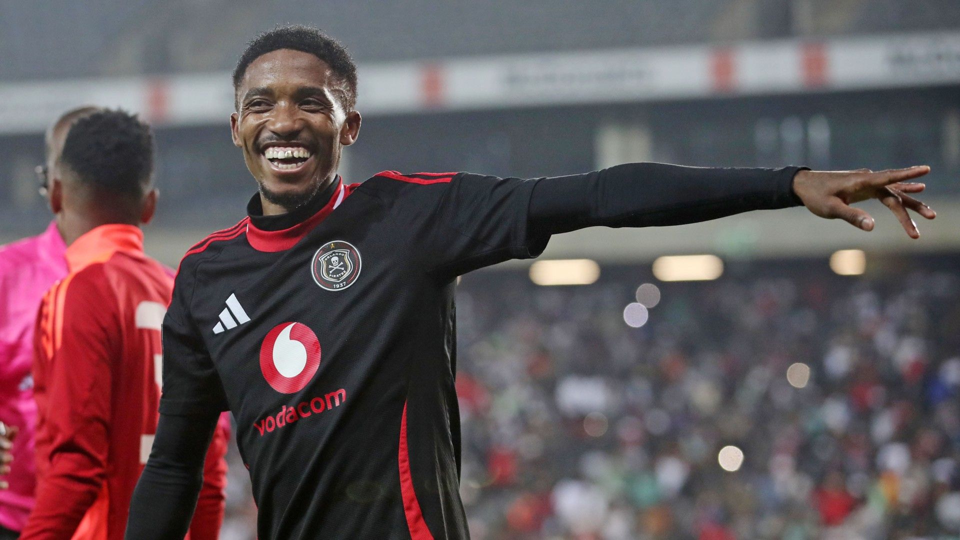 WATCH: Monnapule Saleng is BACK! - Orlando Pirates star's agency sends a  gentle reminder to his doubters with Soweto Derby clash against Kaizer  Chiefs looming | Goal.com South Africa