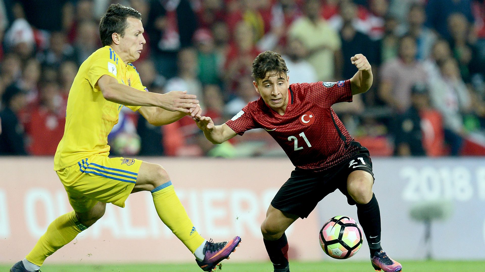 Emre Mor Yevhen Konoplyanka Turkey Ukraine 06102017