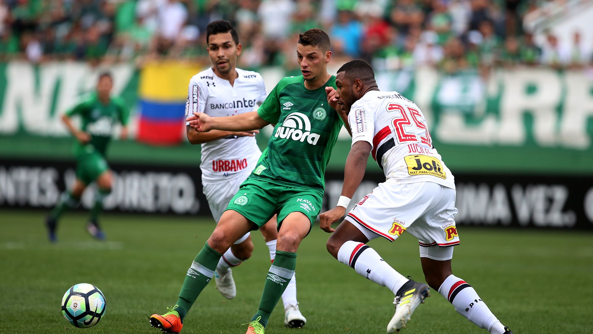 Andrei Girotto Petros Chapecoense Sao Paulo Brasileirao Serie A 16072017