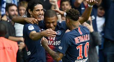 Mbappé Cavani Neymar PSG Angers