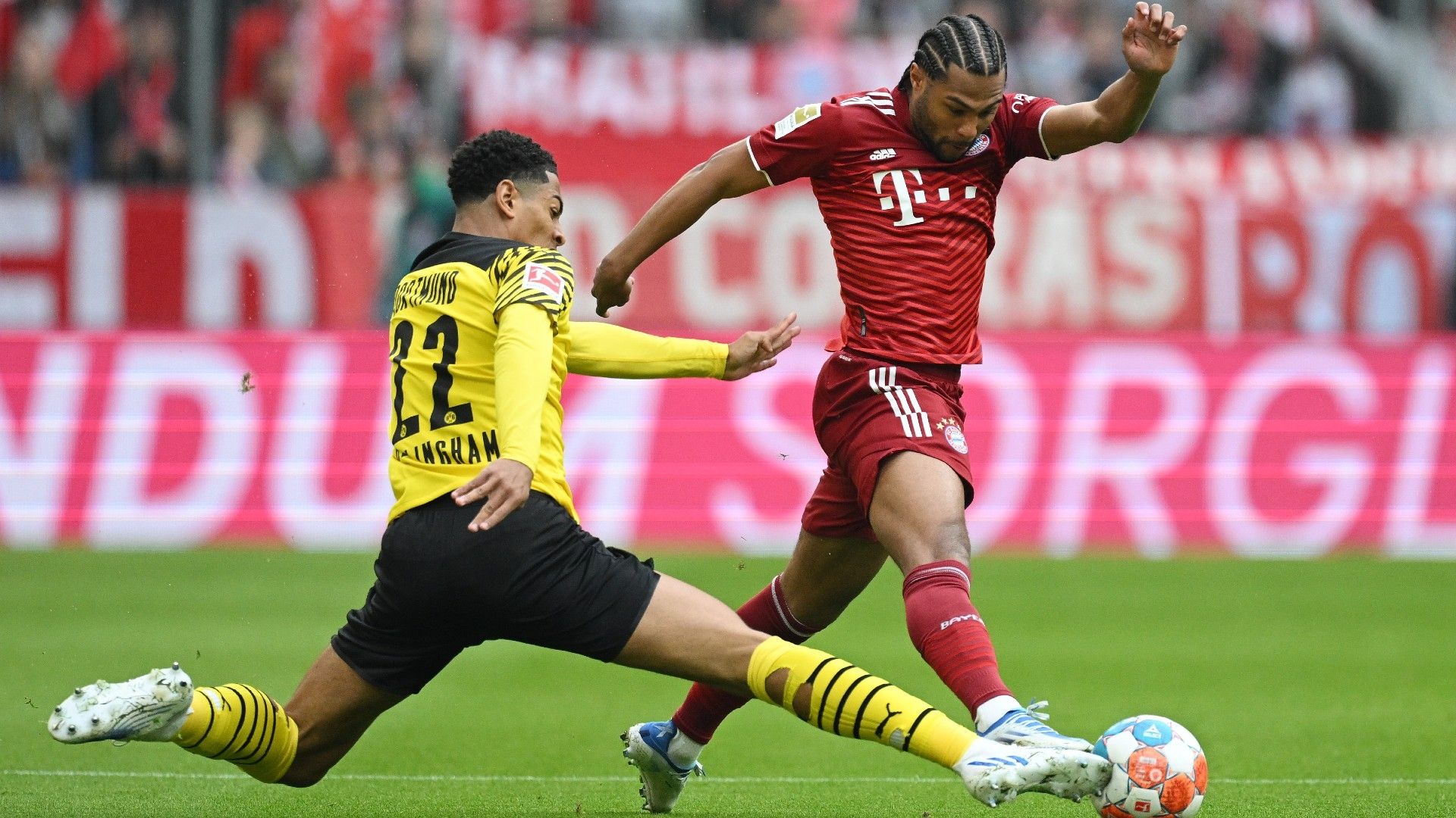 Gnabry Bellingham Bayern Munich Borussia Dortmund 2022