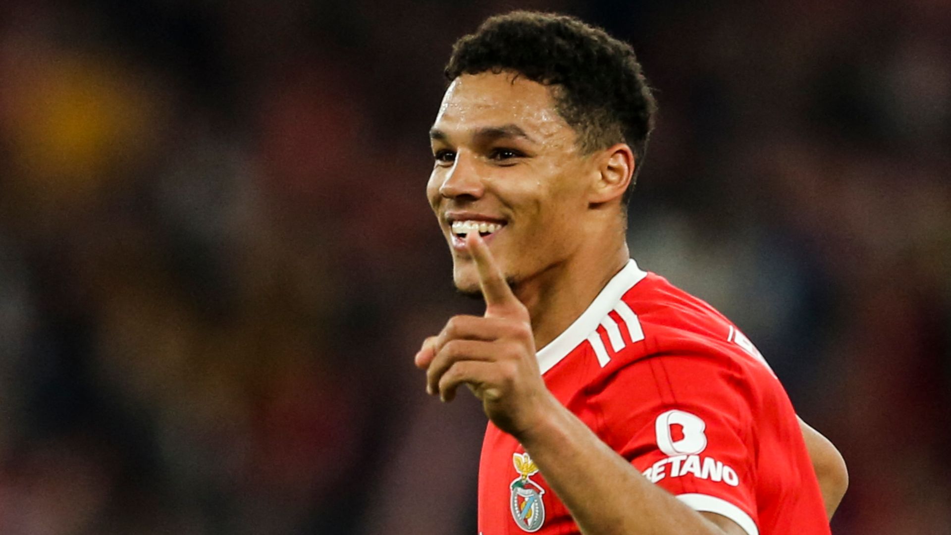 Alexander Bah Benfica