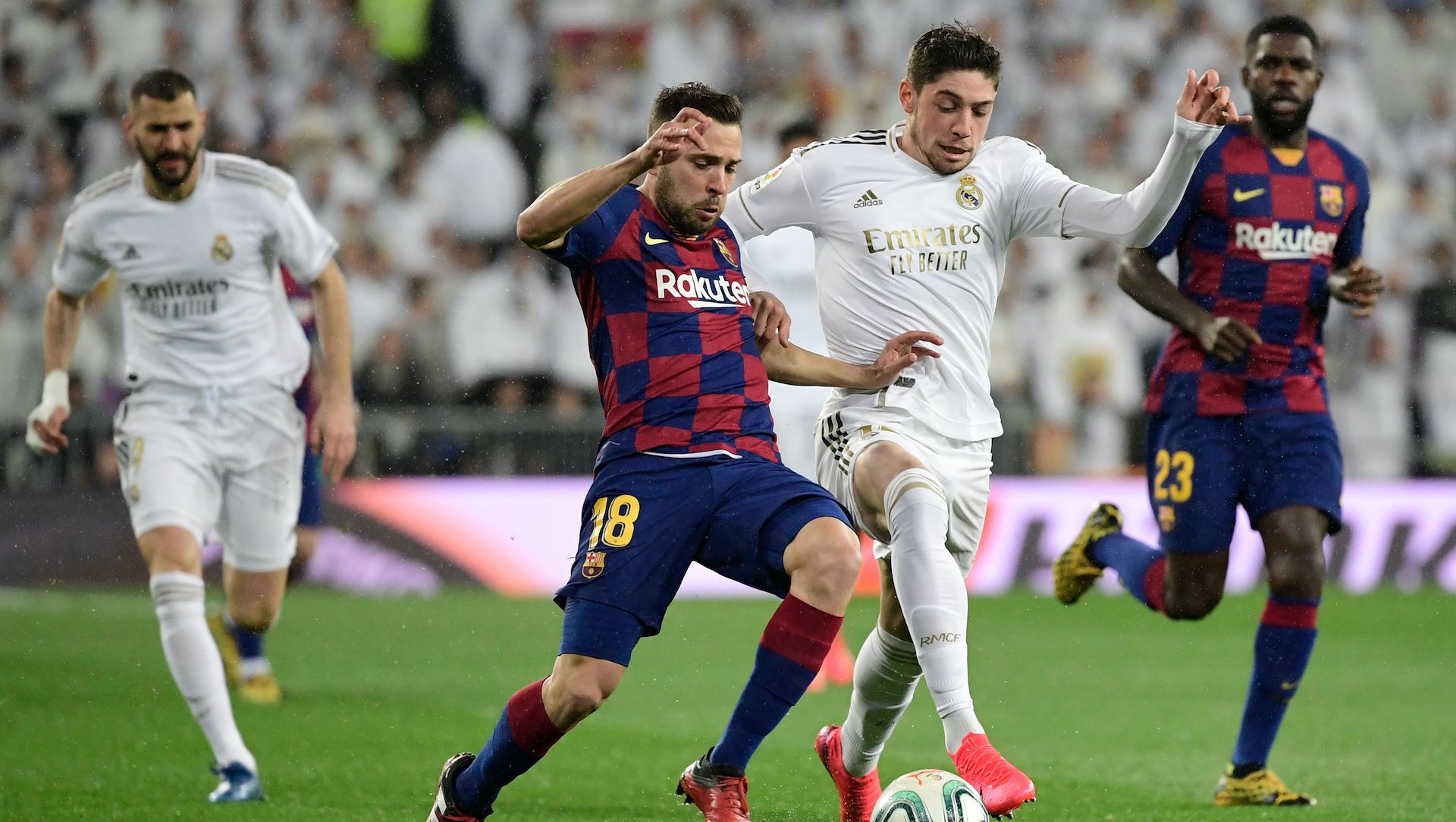 Fede Valverde Jordi Alba Real Madrid Barcelona La Liga