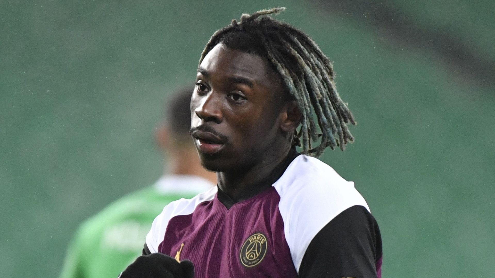 PSG's Moise Kean celebrates goal vs Saint-Etienne, Ligue 1, 2020-21