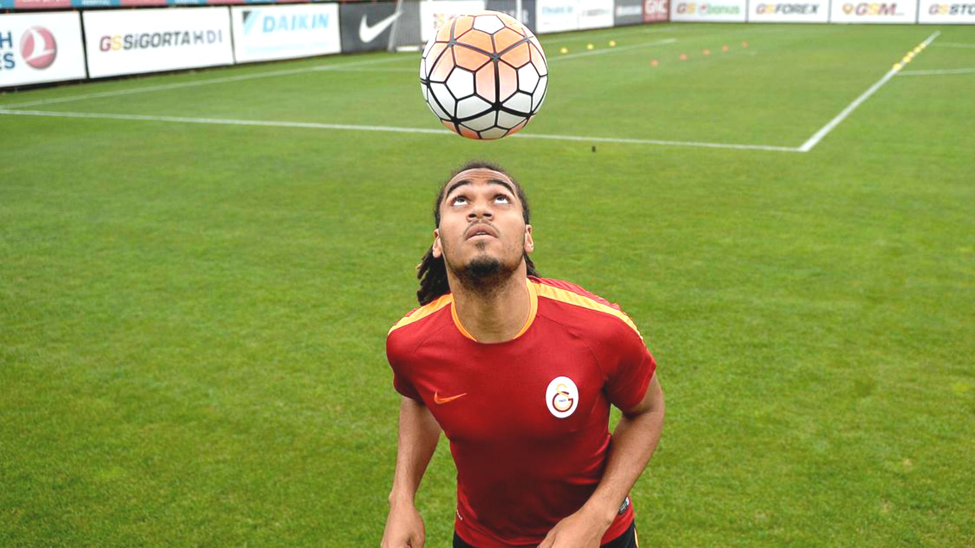 جاسون ديناير