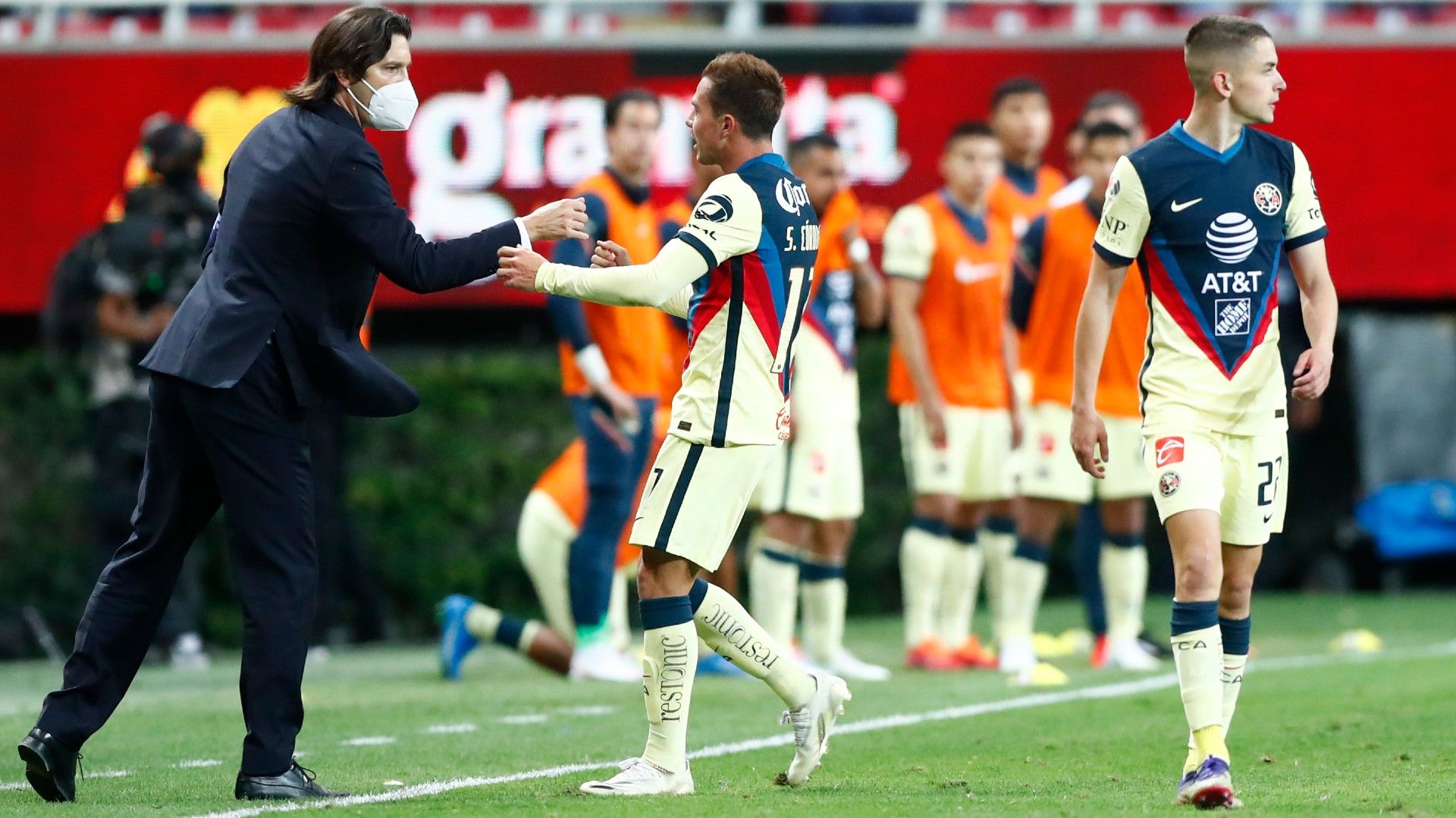 América Santiago Solari Sebastián Córdova