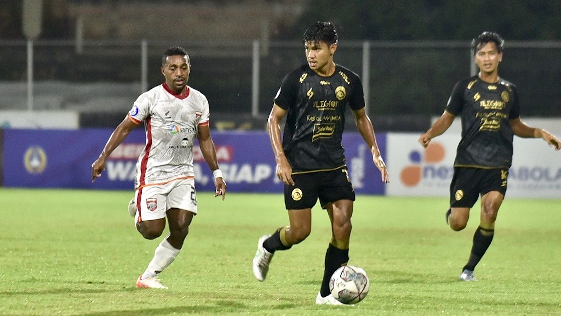 Genta Alparedo - Arema FC