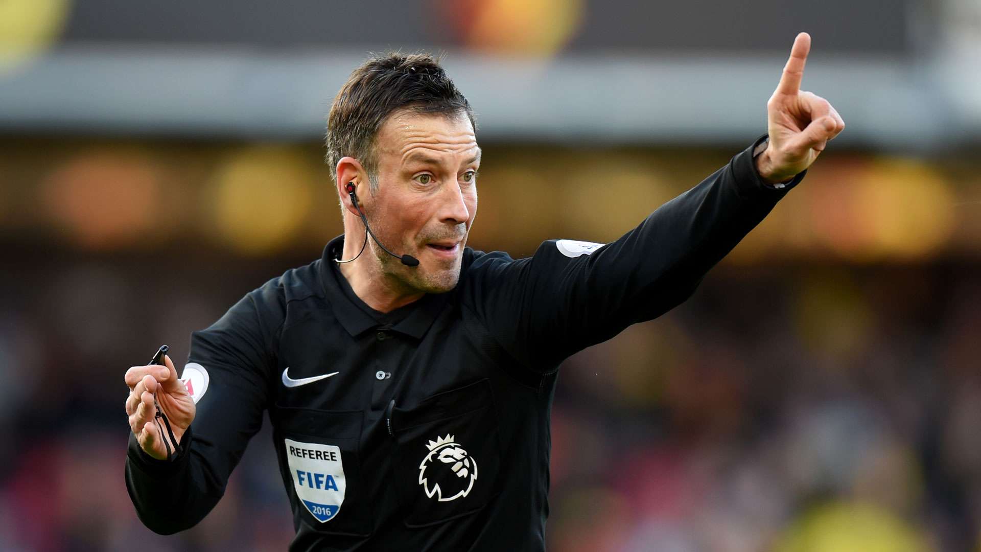 Mark Clattenburg 12262016