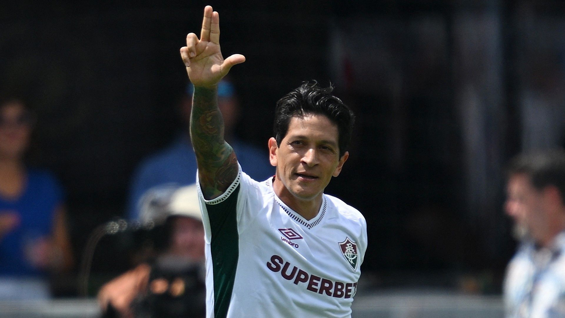  Fluminense's Argentine forward #14 German Cano celebrates scoring 