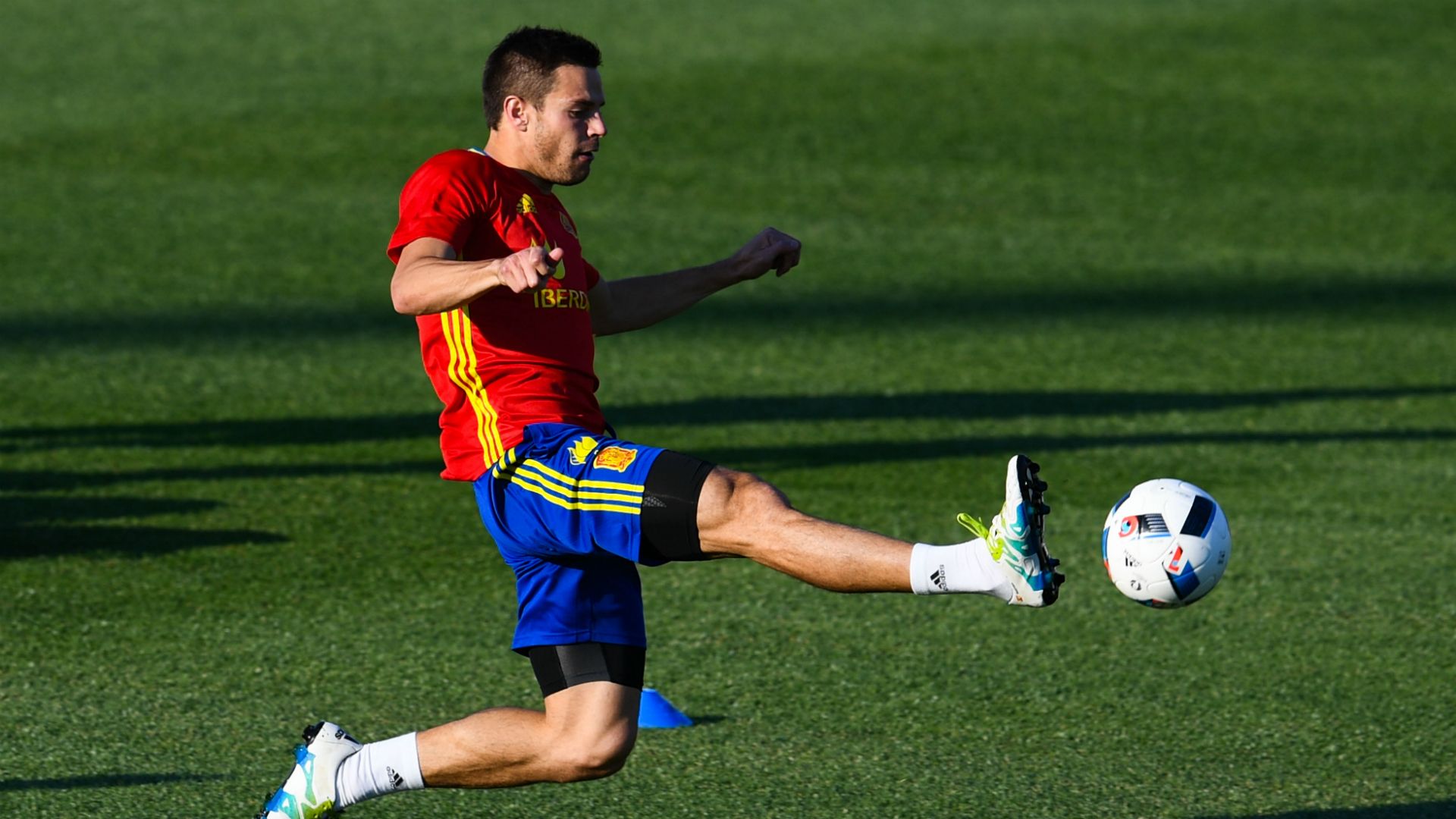 Cesar Azpilicueta Spain