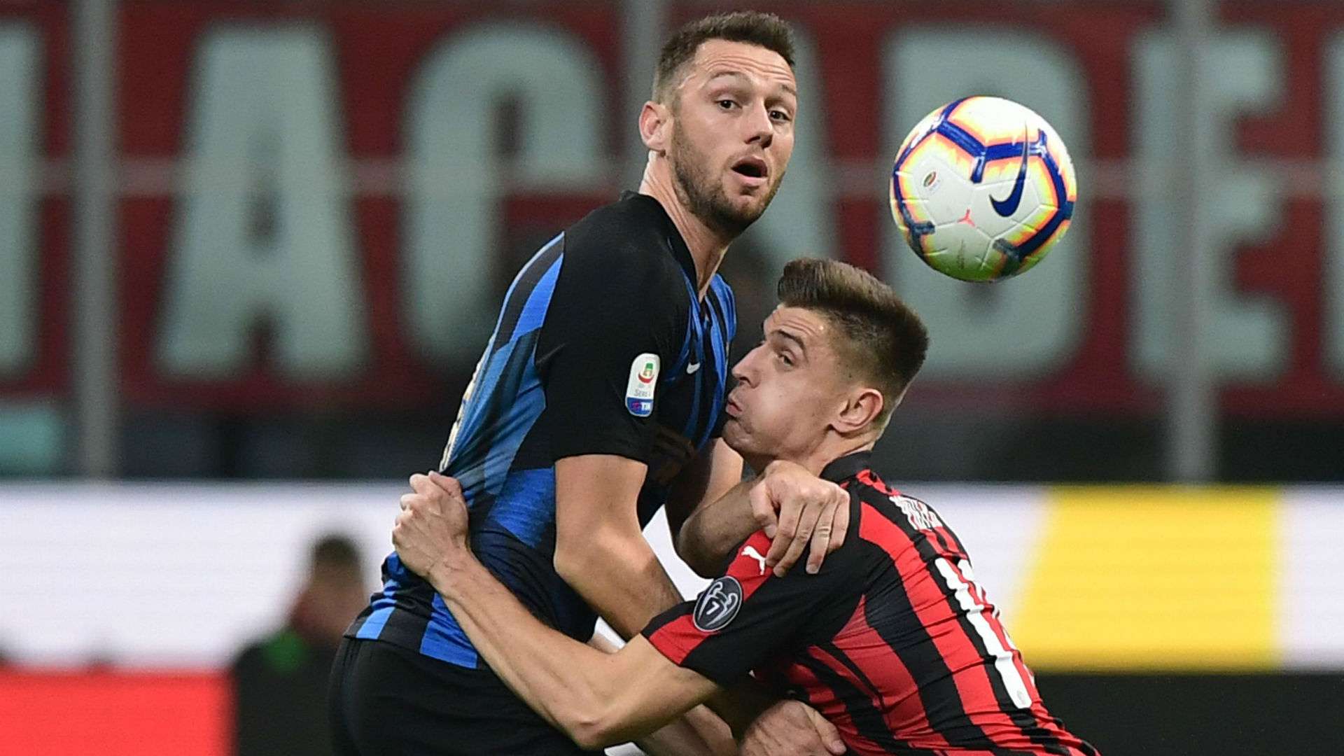 Piatek De Vrij Milan Inter Serie A