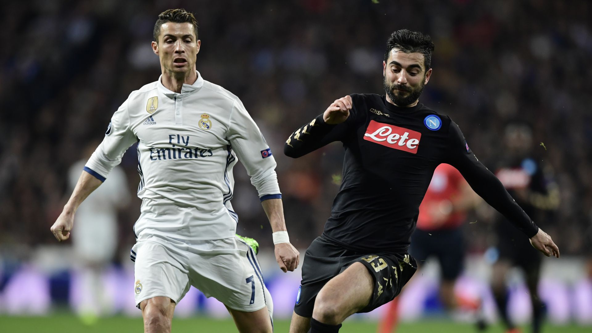 Cristiano Ronaldo Raul Albiol Real Madrid Napoli