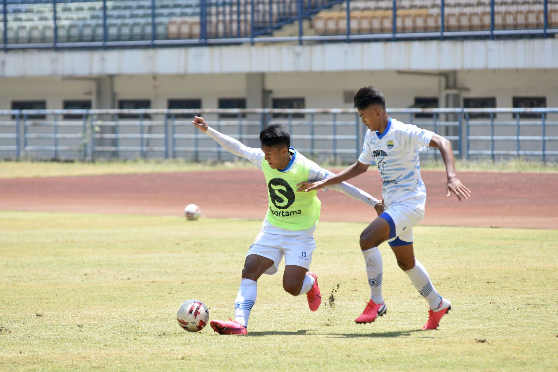 Febri Hariyadi - Kakang Rudianto - Persib