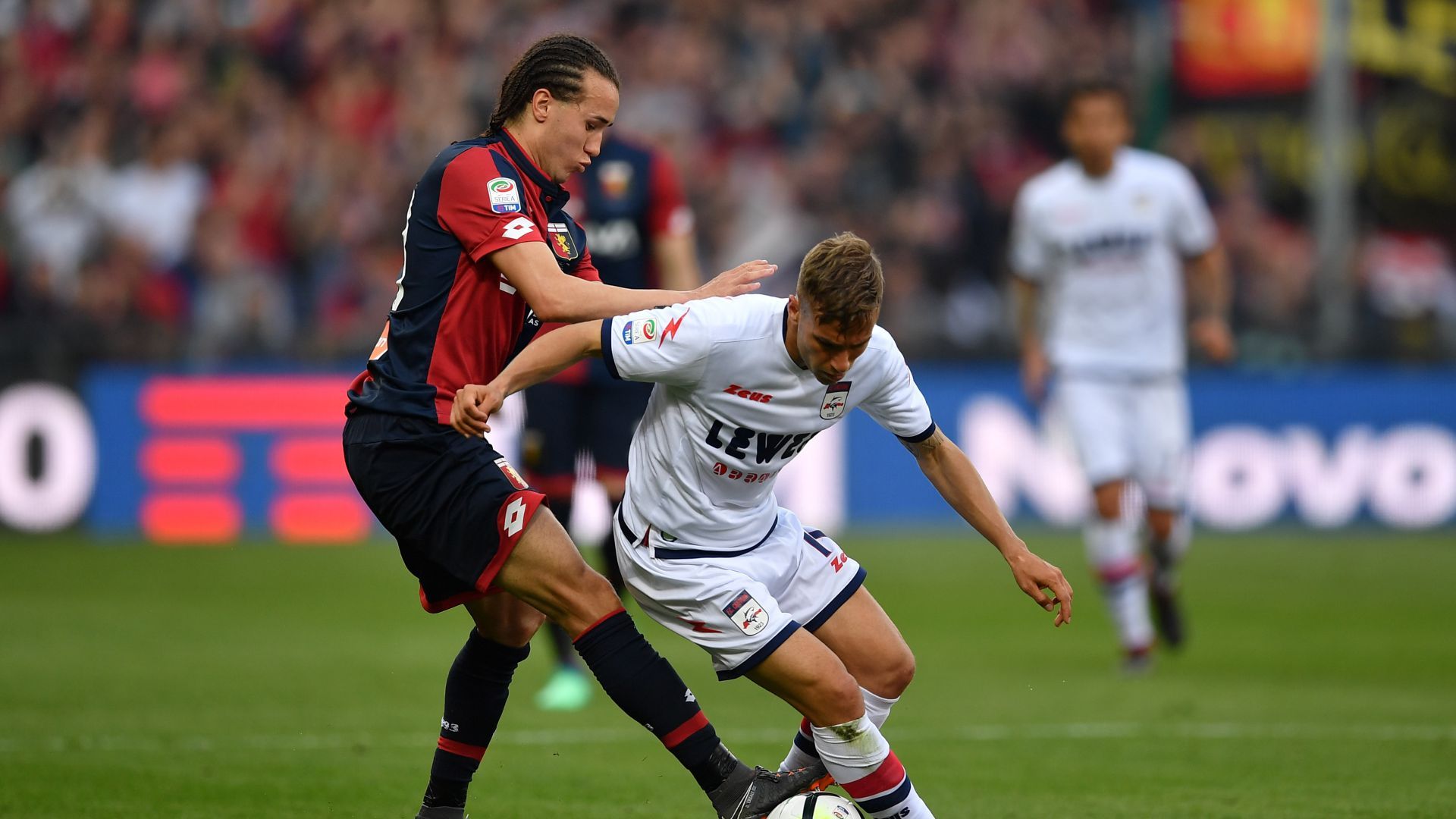 Diego Laxalt Federico Ricci Genoa Crotone Serie A