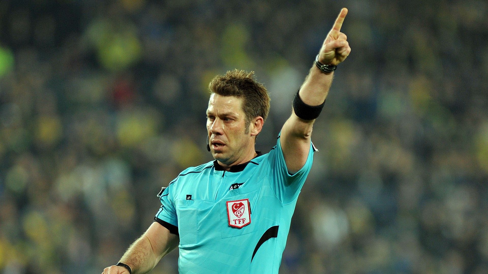 Firat Aydinus Turkish referee