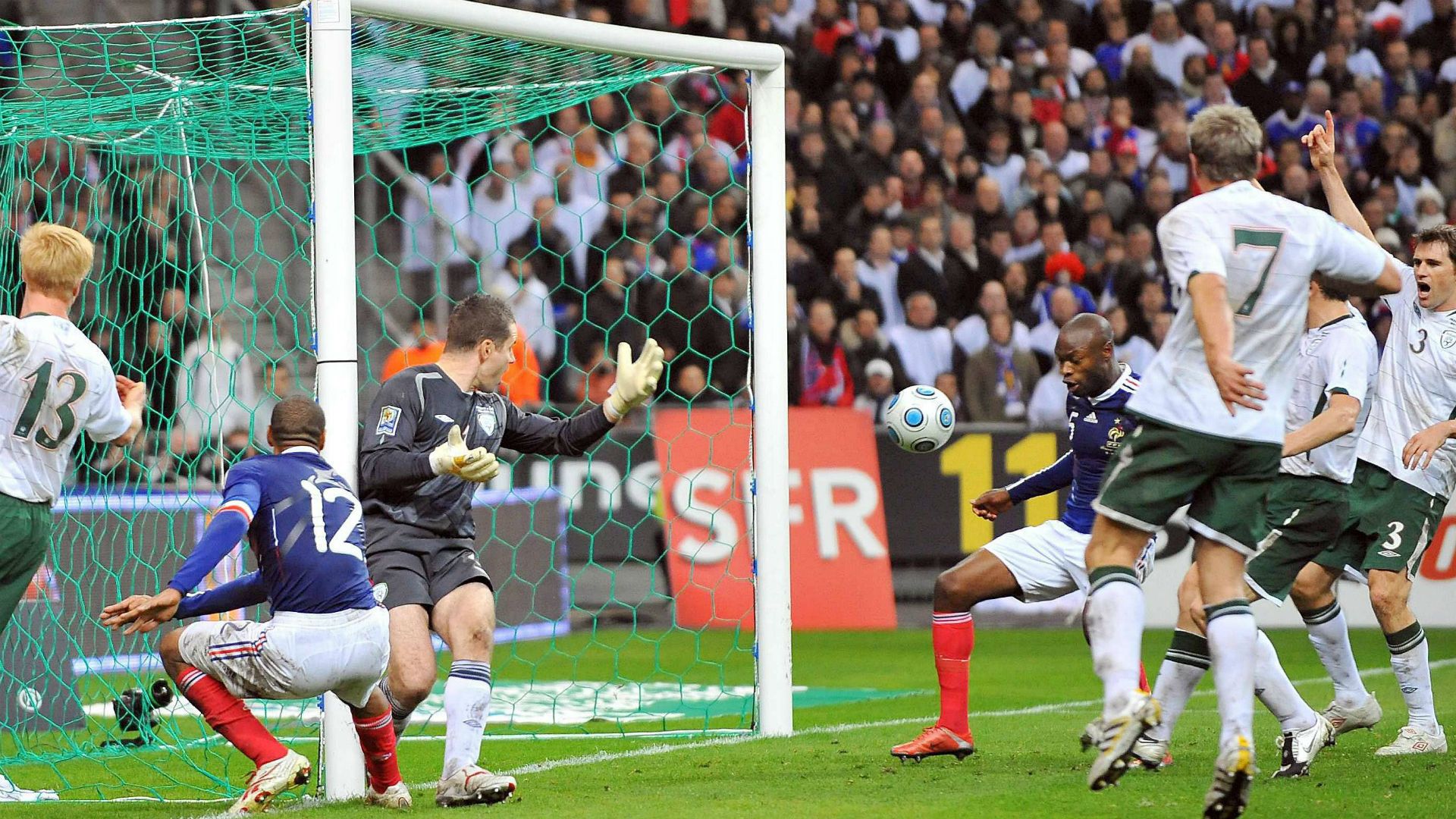 Thierry Henry handball France v Ireland 2009