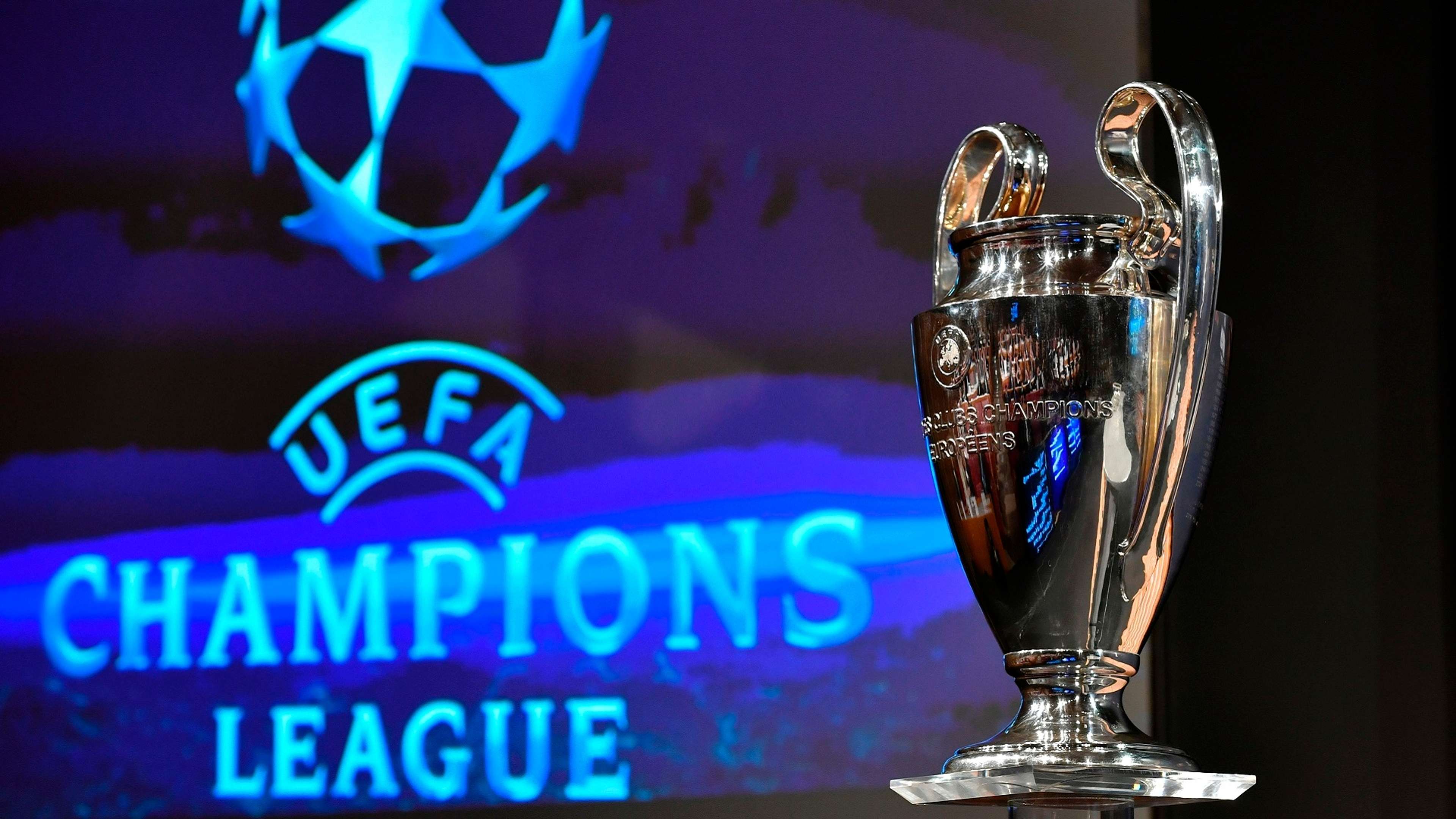 2019-11-09 UEFA CHAMPIONS LEAGUE Cup Big ear