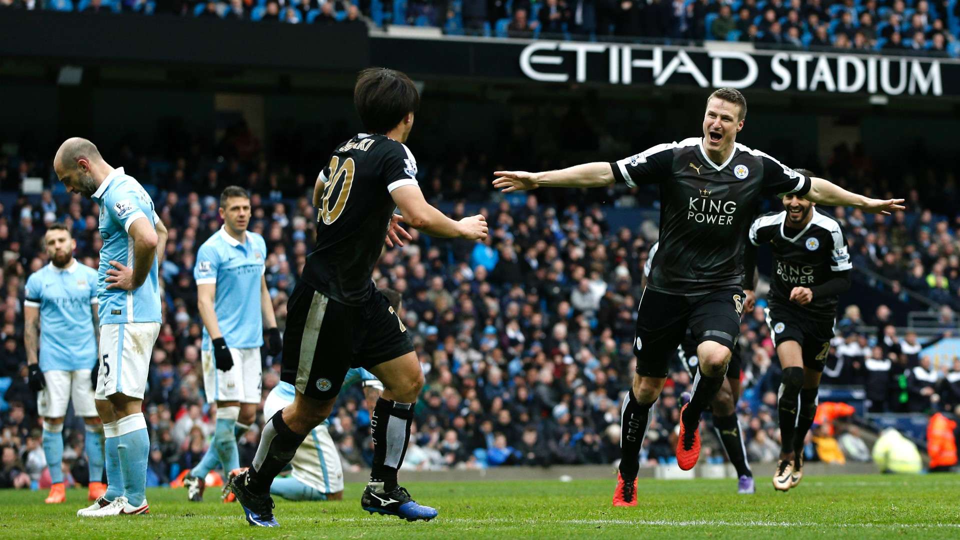 Robert Huth Shinji Okazaki Manchester City v Leicester City - Premier League 02062016